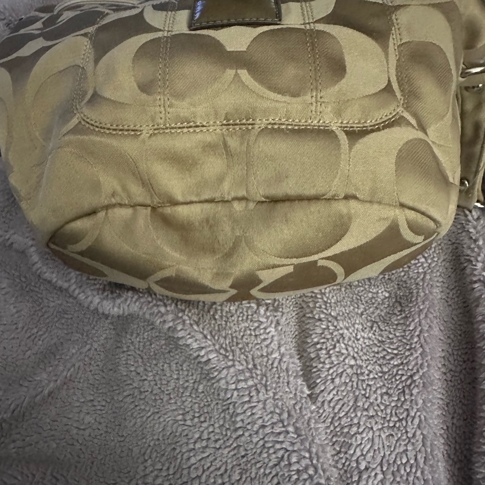Coach Poppy Drawstring Bucket Bag - Picture 6 of 13